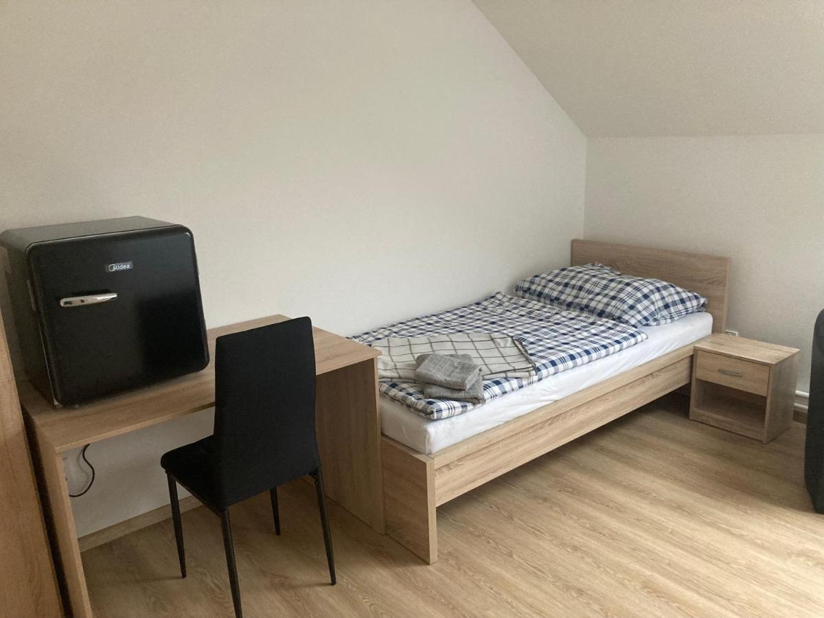 Ubytovani Na Spejcharu, Zelevcice Slaný Kültér fotó